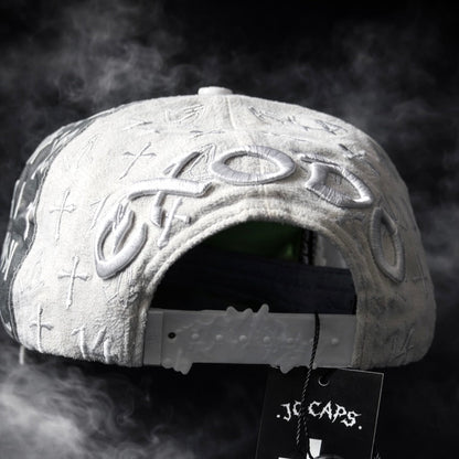 Bible Long Chain White Cap